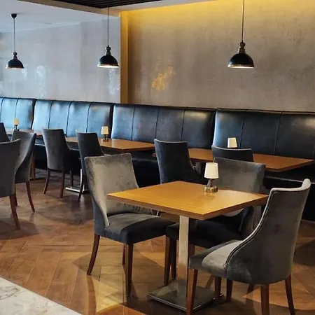 Ramada Encore By Wyndham Karatay 3* קוניה