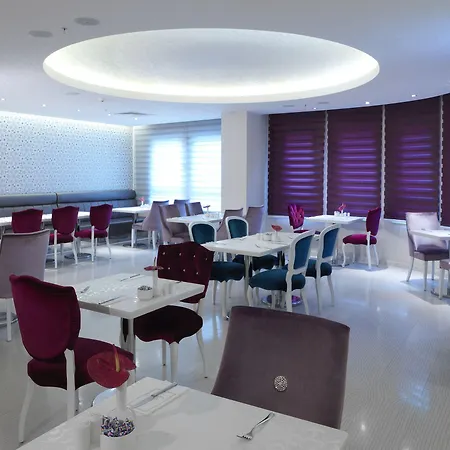 מלון Ramada Encore By Wyndham Karatay קוניה