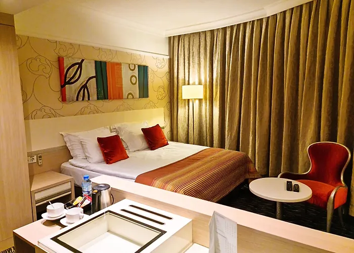 Ramada Encore By Wyndham Karatay 3*