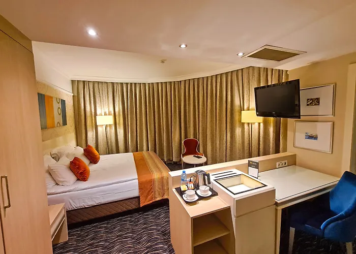 Ramada Encore By Wyndham Karatay 3*