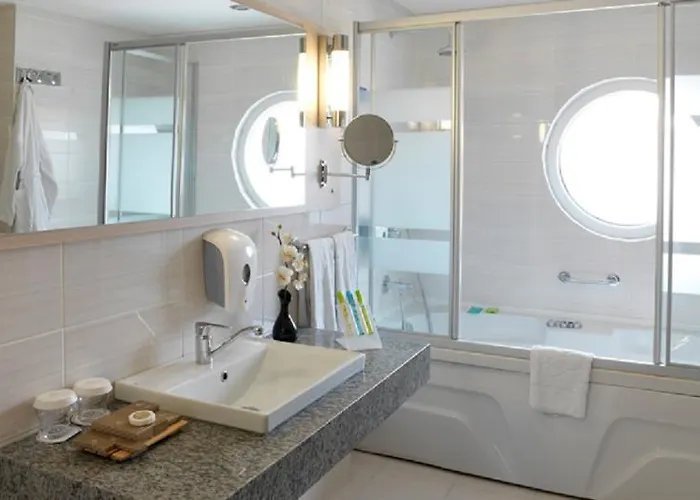 Ramada Encore By Wyndham Karatay 3* Konya